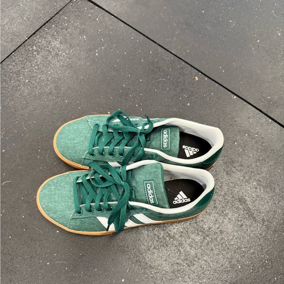 Adidas Daily 3.0 Shoes Collegiate Green Men’s Size 7.5 Womens Size 8.5 - Picture 3 of 8